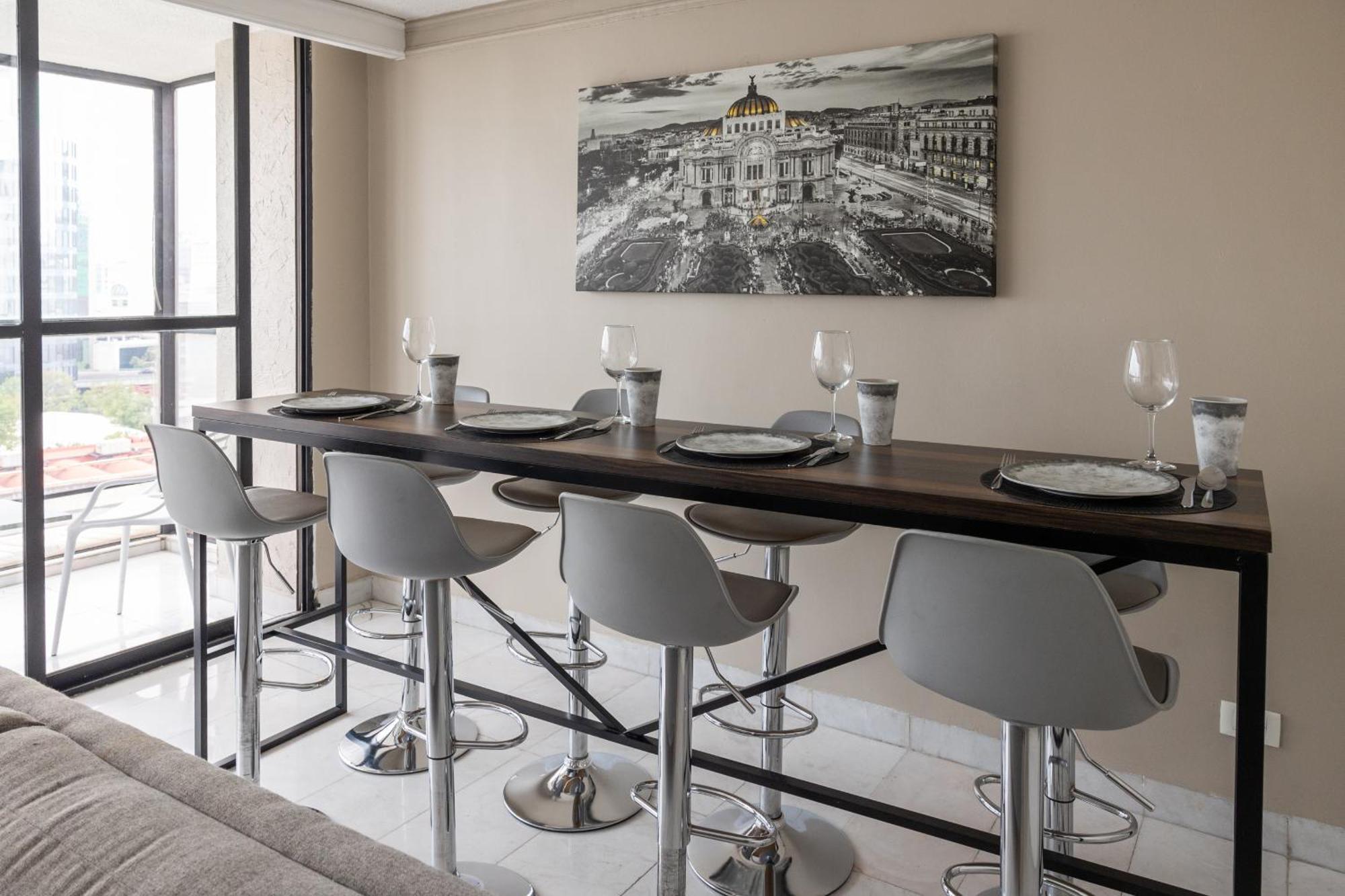 Posh Polanco Tvs And Desks In Each Holiday home Mexico City